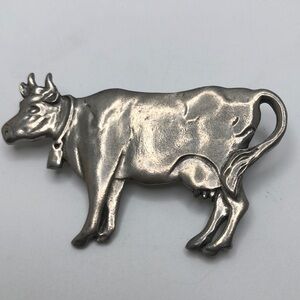 Very Cute VTG Cow Pin By Seagull 1986 Canada Pewter.